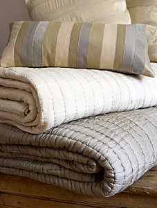  New Rana Quilts From And So To Bed 