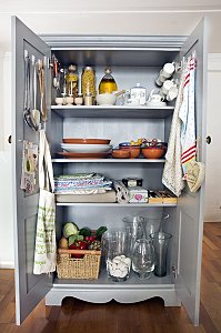  The Command Teamâ€™s Top Tips For Refreshing Your Home.