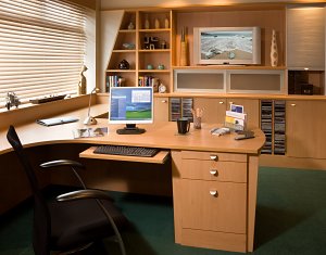 A Superb Home Office From Conquest Fitted Furniture