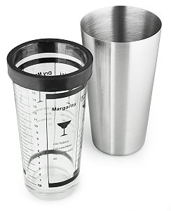 Party Essentials For The New Year From Drinkstuff