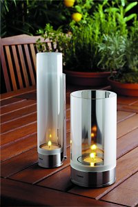 Hurricane Lamps With A Dimmer Effect From Mono 