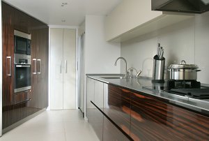 Quality Bespoke Kitchen Furniture From Quantum