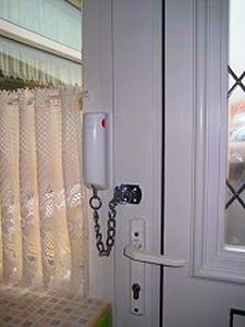 StranDNAÃ¢â¬â¢s Innovative Chain Reaction Access Control  
