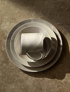  A New Contemporary Casual Dining Collection 